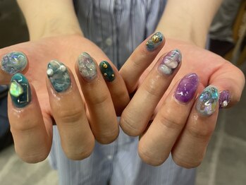 イビズ 新宿店(eviz)/ぽこぽこネイル