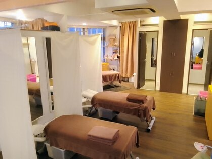 カラダファクトリー 二子玉川店の写真