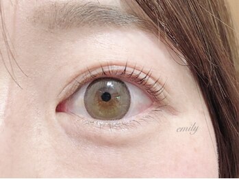エミリー(emily)/まつげパーマ リフトデザイン