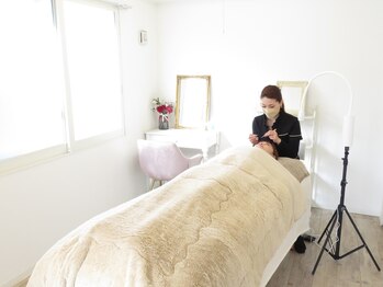 カリス(Salon de Charise)/完全個室オシャレ空間で施術！