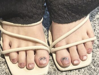 ビオールエトレ(Be All etre)の写真/本通りすぐ【フット2本アート￥6900/ワンカラーご新規様￥5800】足先まで気を抜かずおしゃれに♪