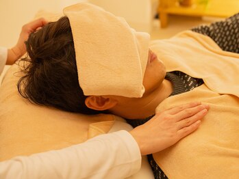 ヘッドミント 南越谷店/ドライヘッドスパ施術（肩）