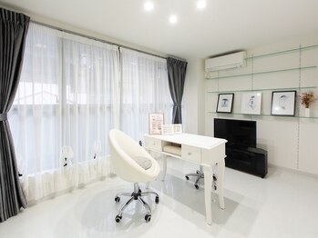 ネイルサロン BE/