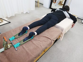 溝の口 カイロプラクティック院/全身牽引