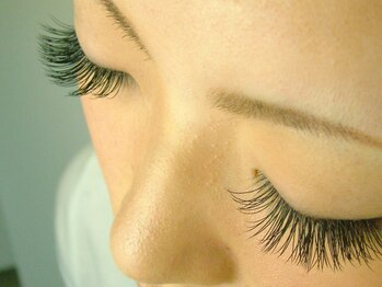 アキュート エ/ボリュームラッシュ