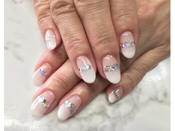 リエル(Riel)/境目キラキラ☆ホワイトグラデ