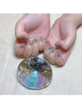 笑楽美屋/カラーベースでラメグラ