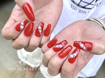 アテ(ate)/赤×パールネイル