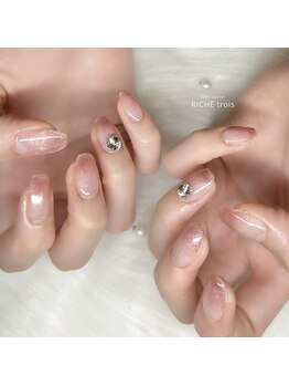 リッシュ トロワ(RICHE trois)/マグネットグラデーション