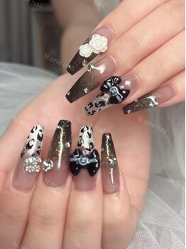 エヌワンネイル(N.one nail)の写真/話題のパーツも種類豊富◎海外輸入のパーツ、ストーン多数♪オシャレな指先で気分もUPすること間違いなし！