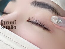 bruni studio 表参道 ブルーニスタジオ【まつ毛パーマ/眉毛/アイブロウ/まつげ】/