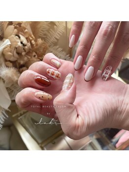 バイラキ(by laki)/ぷっくりチェック☆