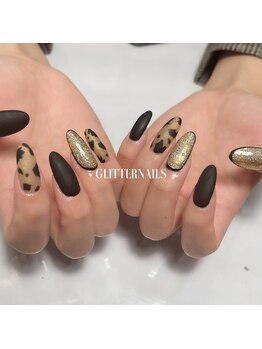 グリッターネイル(GLITTER NAILS)/秋冬