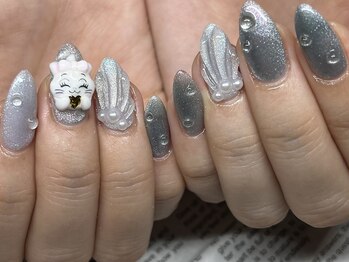 キャラクターネイル