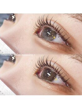 ナナイロプラス(nanairo+)の写真/大人気【まつ毛エクステつけ放題4.000円】よりボリュームを出したい方に！