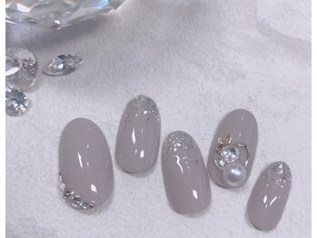 ネイルサロン クイル(QUILL)/３月ちょい盛りビジュ（1）