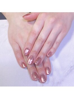 キアラネイルサロン/ミラー