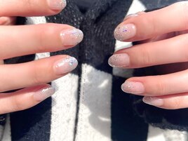 ＊ラメグラ Jr.ネイリスト＊