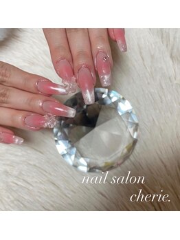 シェリー(cherie)/チークネイル長さ出し