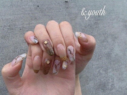 ネイルアンドハンドメイドアクセサリーアンドユース(youth)の写真