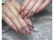 ヌアネイル(NUR NAIL)/