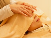 ヘッドミント 南越谷店/ドライヘッドスパ施術（目元）