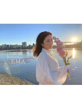 ナチュラル上品な目元にしたい