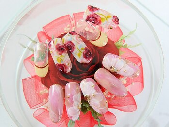 ネイルズティーナ 泉ヶ丘(Nails Tina)/ネイルデザイン