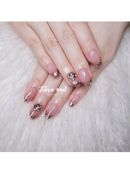 ティアラネイル(tiaranail)/ガラスフレンチ