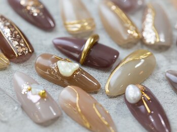 アンドットネイルズ(UN.nails)の写真/季節で変わる最新トレンドを抑えたメニュー♪指先の美しさをより一層引き立たせるネイルをお楽しみ下さい☆