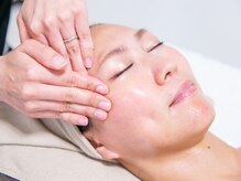 フローレント(Florent)/フェイシャルマッサージ