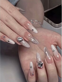 エムクイン(M.Queen)/韓国系