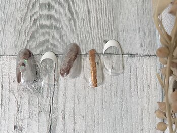 ネイルサロン アイナ(NailSalon Aina)/定額デザインコース