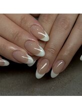 エムネイル(Ｍ)/白フレンチ！