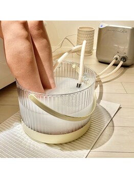 ヨサパーク インディゴ 都立大学(YOSA PARK Indigo)の写真/老廃物の排出を促すリンパマッサージ◎水素フットバス◎下半身・脚のむくみを改善し、スッキリ美脚へ★