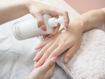 ラヴィン(Lovin)/ハンドケアの流れご紹介