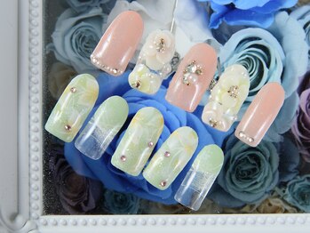 ネイルズティーナ 泉ヶ丘(Nails Tina)/ネイルデザイン