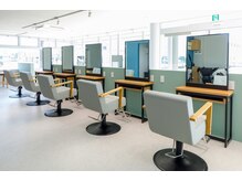 トータルビューティーブレイク 静岡掛川店(TOTAL BEAUTY BREK)の雰囲気（美容院との併設なので、ヘアーメニューとの同日施術も可能！）