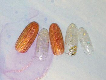 ネイルライフ(NailLife)/8月フラッシュバカラ風