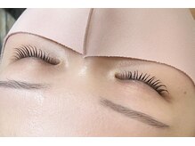 ナチュラル上品な目元が得意！“jack beans”で理想のまつ毛に♪