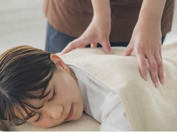 りらく もみのき 清水店の写真/【もみほぐし 60分 3,900円】肩こりや足のむくみを丁寧にマッサージ!溜まった疲れもリセット♪