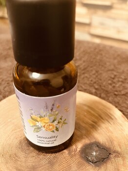 ココムーン(KoKo moon)/天然100%の香りで至福ヘッドスパ