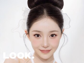 ルック 四ツ橋(LOOK.)の写真/《フラットラッシュ120本¥4400/付け放題¥5800》まつげパーマ/アイブロウ・眉毛のセットメニューも◎