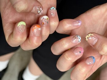 サラサネイルズ 代官山 恵比寿(sarasanails)の写真/【代官山駅徒歩1分】海外で経験を積んだ実力派ネイリストが、トレンドもシンプルも理想以上に仕上げる。