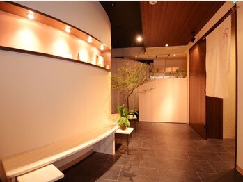 えん発酵温熱木浴 梅田店/えん梅田店 エントランス