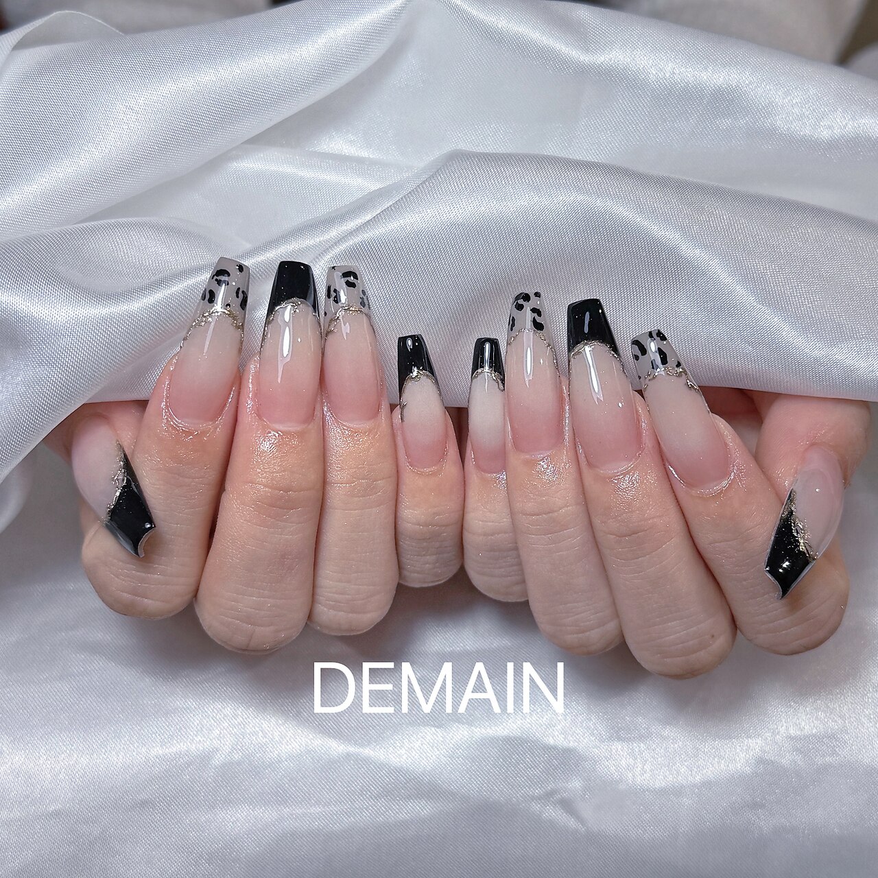 ネイルチップ　オーダー　韓国　キラキラネイル　ゴージャス　ビジュー　ブラック ネイルチップ オーダー 韓国 キラキラネイル ゴージャス ビジュー