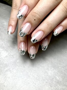 ラキネイル(LAKI Nail)/ガラスフレンチ