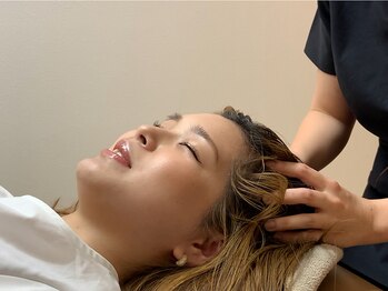 ヒラク(HIRAKU)の写真/【最高の睡眠を・・・】タイ古式マッサージ60分＆ドライヘッド30分9900円♪至福の時間に感動。夢中のひと時