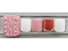 ロココ ラブリヤ ネイル 安城店(Rococo Lovelya Nail)/フット・定額コース