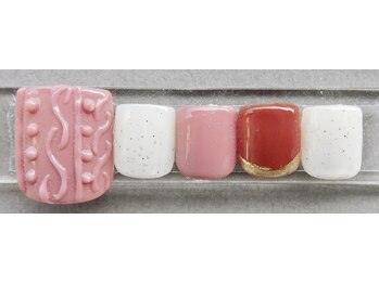 ロココ ラブリヤ ネイル 安城店(Rococo Lovelya Nail)/フット・定額コース